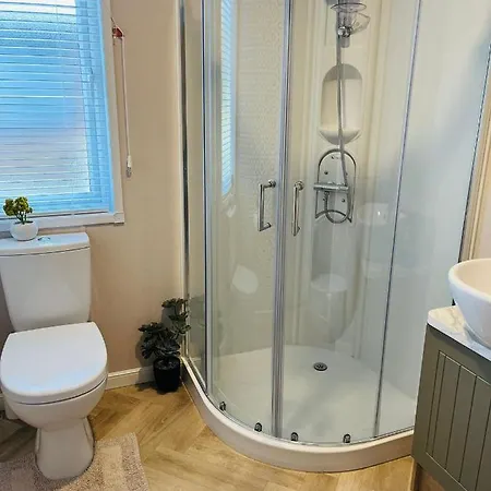 Barakah With Hot Tub